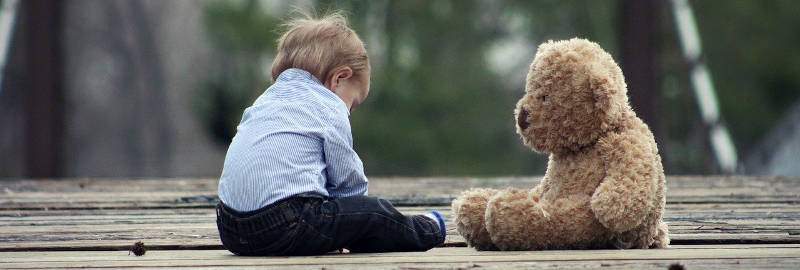 En Marco Óptico informamos de los síntomas de la pérdida de audición infantil