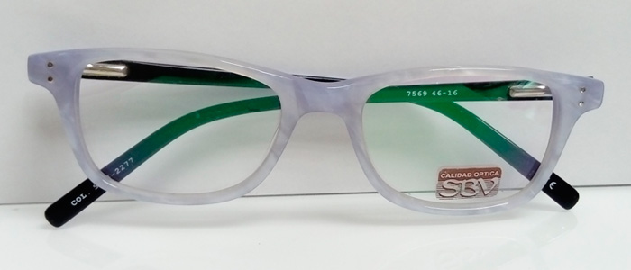 Gafas en Marco Óptico