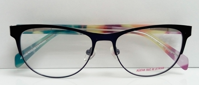 Gafas en Marco Óptico